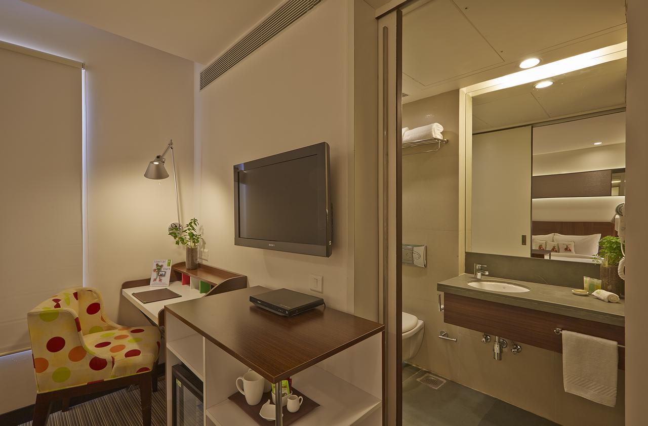 K10 Hotel 巴罗达 外观 照片